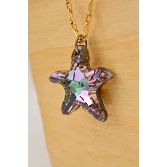 Vintage Crystal Starfish Necklace Pendant Sparkling Purple Aurora Borealis Bin1 - Picture 9 of 12